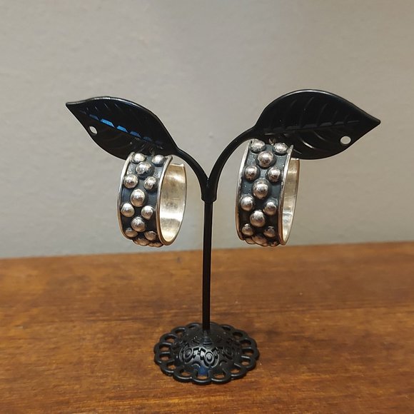 Handmade Mexican 925 Silver Dotted 3/4 Hoop Earrings - Picture 1 of 8